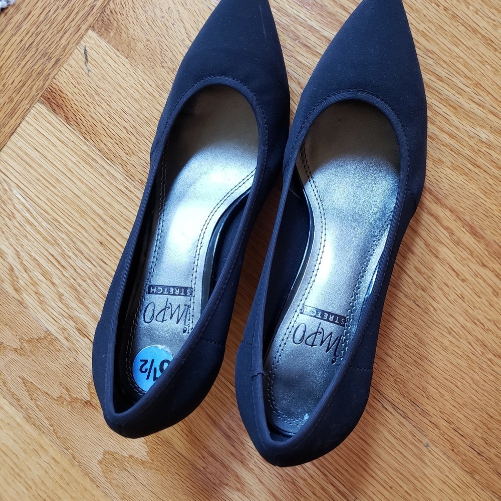 Impo low heel shoes size 6.5